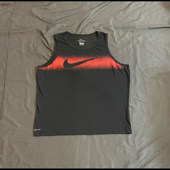 ***3/$30***Nike Mens Tank Top Size XL - Picture 1 of 3